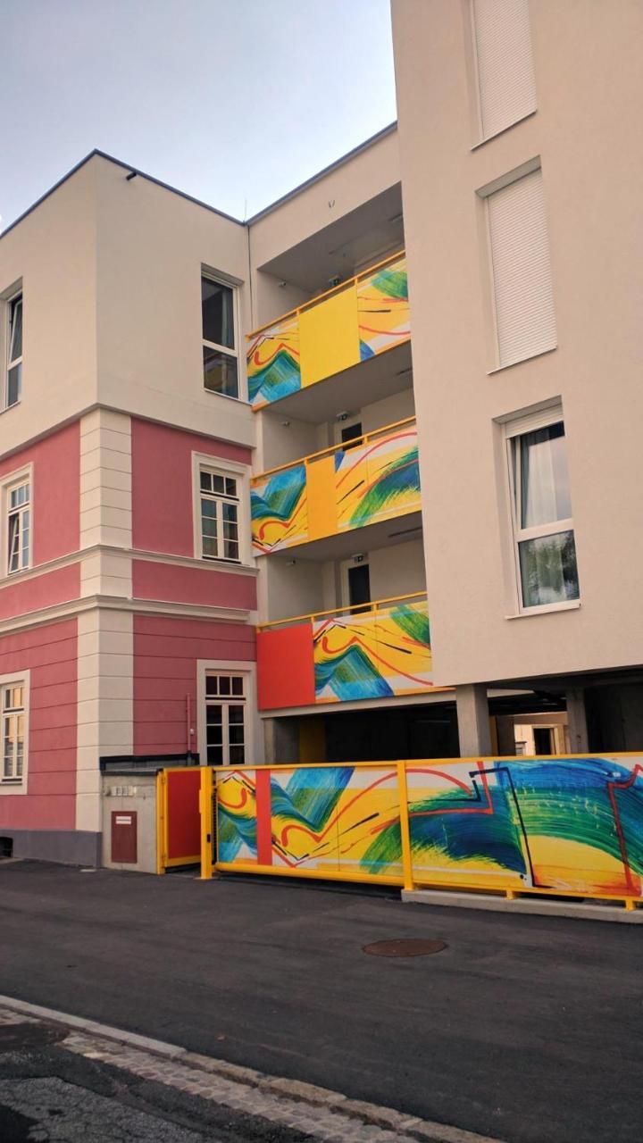 215 Apartment Wien 4-6 Pers 42M2 克拉根福 外观 照片